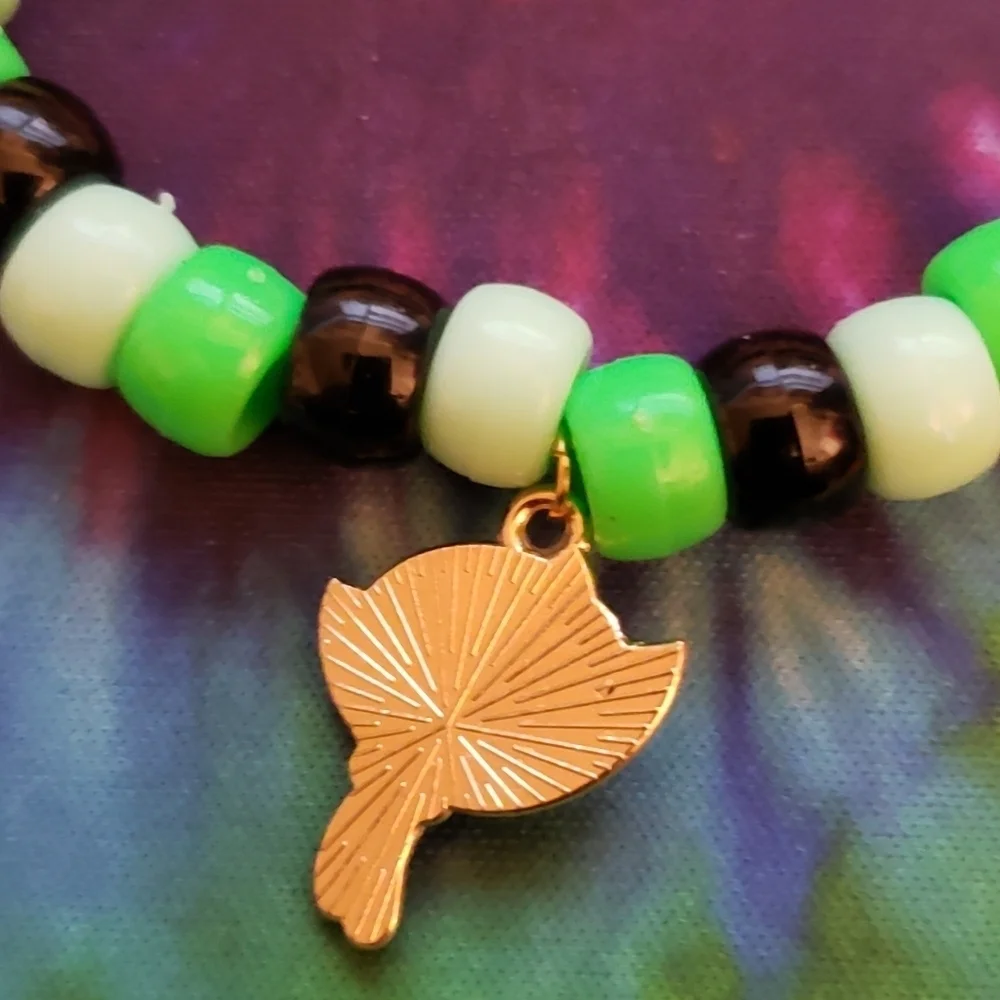 Handmade Beaded Powerpuff Girls Buttercup Kandi Bracelet